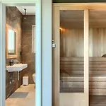 וילה Modern Grgo With Pool And Jacuzzi In Tinjan
